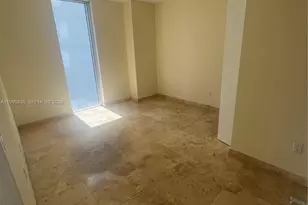 185 SW 7th St, Miami, FL 33130 - Photo 11