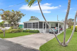 812 S Silver Cir, Key Largo, FL 33037 - Photo 1