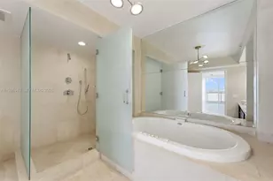 450 Alton Rd, Miami Beach, FL 33139 - Photo 17