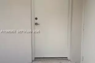 1607 NW 16th Ave, Miami, FL 33125 - Photo 21