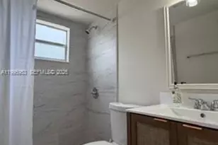 1607 NW 16th Ave, Miami, FL 33125 - Photo 11