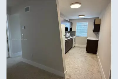 1607 NW 16th Ave #1, Miami, FL 33125 - Photo 3
