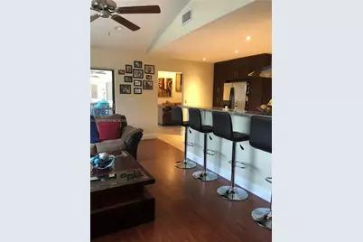 7969 NW 51st Ct, Lauderhill, FL 33351 - Photo 11