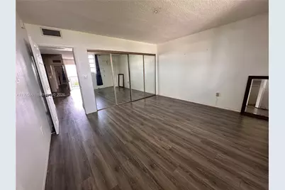 12590 NE 16th Ave #608, North Miami, FL 33161 - Photo 17