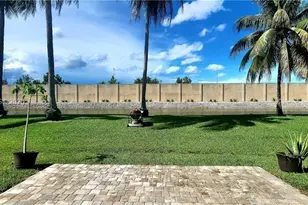 9905 NW 57th Manor, Coral Springs, FL 33076 - Photo 1