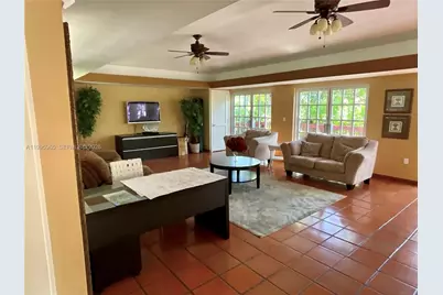 9998 Nob Hill Pl #9998, Sunrise, FL 33351 - Photo 3