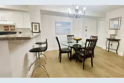 19801 E Country Club Dr #4301, Aventura, FL 33180 - Photo 9