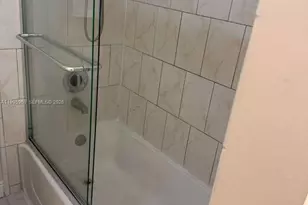 4085 NW 87th Ave, Sunrise, FL 33351 - Photo 17