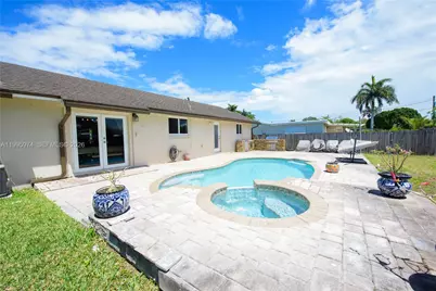 670 NW 16th St #670, Homestead, FL 33030 - Photo 21