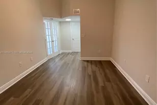 2850 N Oakland Forest Dr, Oakland Park, FL 33309 - Photo 25