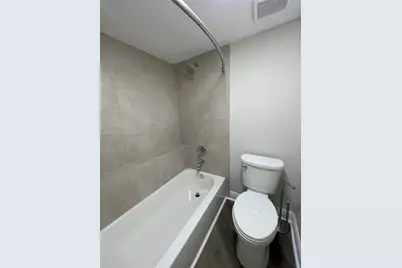2850 N Oakland Forest Dr #305, Oakland Park, FL 33309 - Photo 23