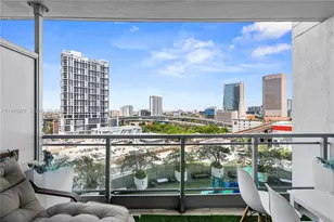 90 SW 3rd St, Miami, FL 33130 - Photo 25