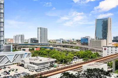 90 SW 3rd St #1209, Miami, FL 33130 - Photo 31