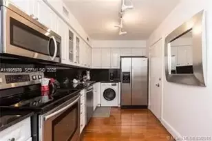 6770 Indian Creek Dr, Miami Beach, FL 33141 - Photo 3