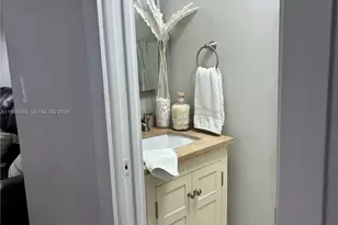 6858 NW 173rd Dr, Hialeah, FL 33015 - Photo 17