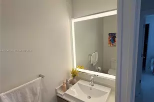 2960 NE 207th St, Aventura, FL 33180 - Photo 29