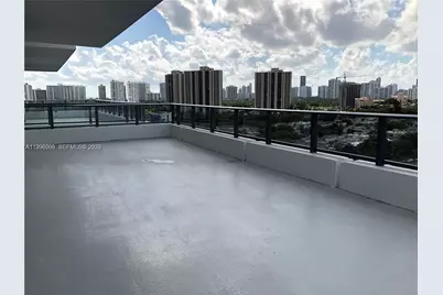 2960 NE 207th St #1101, Aventura, FL 33180 - Photo 7