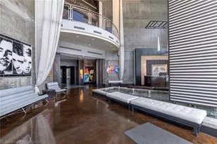 690 SW 1st Ct, Miami, FL 33130 - Photo 21