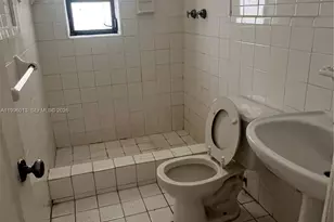 341 Aladdin St, Opa-Locka, FL 33054 - Photo 9