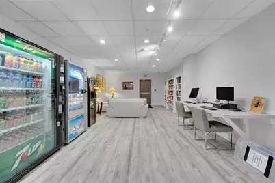 405 N Ocean Blvd #527, Pompano Beach, FL 33062 - Photo 43