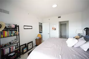 488 NE 18th St, Miami, FL 33132 - Photo 7