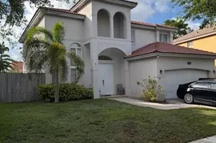 1910 SE 14th Cir, Homestead, FL 33035 - Photo 1