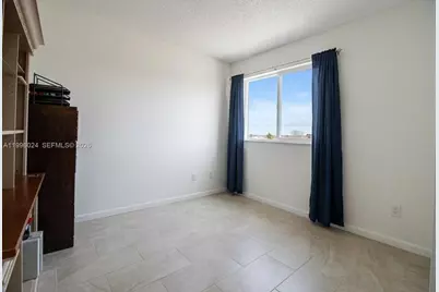 1910 SE 14th Cir, Homestead, FL 33035 - Photo 7