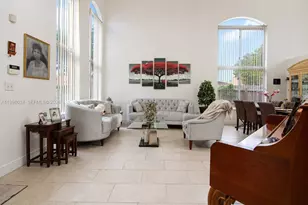 1910 SE 14th Cir, Homestead, FL 33035 - Photo 5