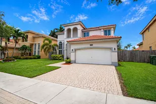 1910 SE 14th Cir, Homestead, FL 33035 - Photo 3