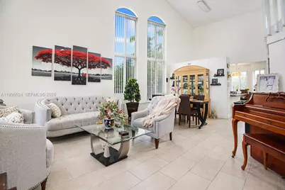 1910 SE 14th Cir, Homestead, FL 33035 - Photo 15