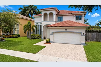 1910 SE 14th Cir, Homestead, FL 33035 - Photo 11