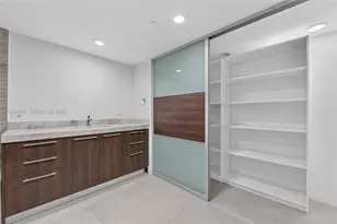 3951 S Ocean Dr, Hollywood, FL 33019 - Photo 15