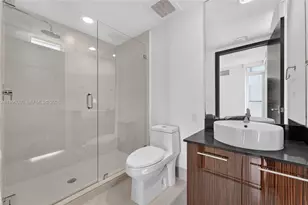 3951 S Ocean Dr, Hollywood, FL 33019 - Photo 35