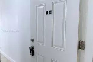 8550 SW 109th Ave, Miami, FL 33173 - Photo 11