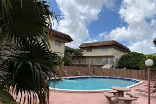 8550 SW 109th Ave, Miami, FL 33173 - Photo 13