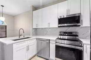 3540 NW 30th Pl, Lauderdale Lakes, FL 33311 - Photo 11