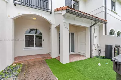 3540 NW 30th Pl, Lauderdale Lakes, FL 33311 - Photo 5
