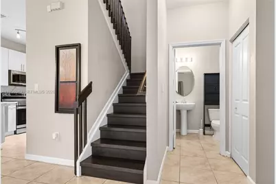 3540 NW 30th Pl, Lauderdale Lakes, FL 33311 - Photo 17