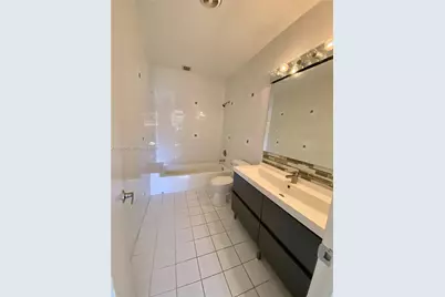 1101 Bay Dr, Miami Beach, FL 33141 - Photo 63