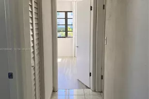 1101 Bay Dr, Miami Beach, FL 33141 - Photo 37