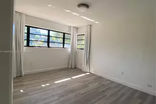 1101 Bay Dr, Miami Beach, FL 33141 - Photo 57