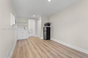 7401 SW 38th St, Miami, FL 33155 - Photo 1