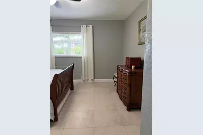 7008 NW 95th Ter, Tamarac, FL 33321 - Photo 13