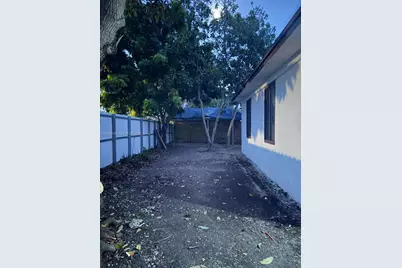 15761 SW 303rd St, Homestead, FL 33033 - Photo 7