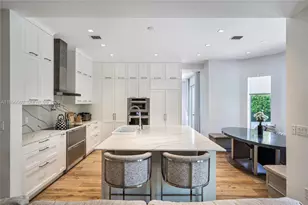 3703 NE 199th St, Aventura, FL 33180 - Photo 11