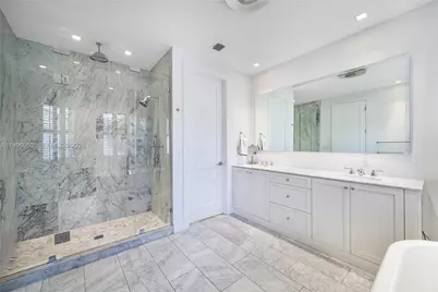 3703 NE 199th St, Aventura, FL 33180 - Photo 23
