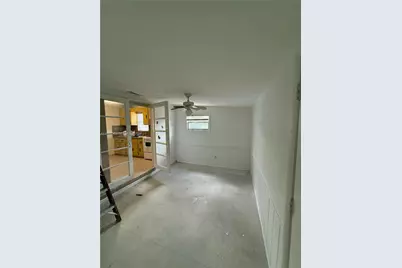 251 NW 49th Ave #251, Miami, FL 33126 - Photo 9