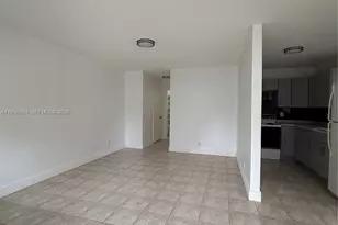 6071 SW 33rd St, Miramar, FL 33023 - Photo 5