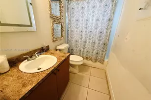 2920 NW 8th St, Fort Lauderdale, FL 33311 - Photo 13