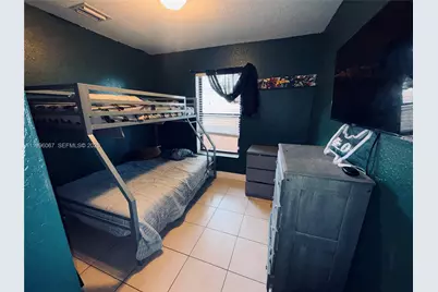 2920 NW 8th St, Fort Lauderdale, FL 33311 - Photo 17
